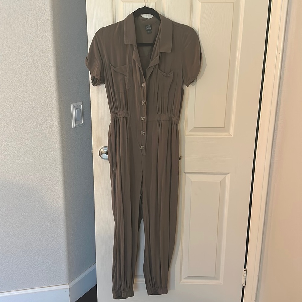 Wild Fable olive green jumpsuit (size small)